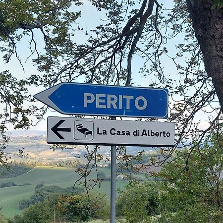 La Casa Di Alberto カメリーノ エクステリア 写真
