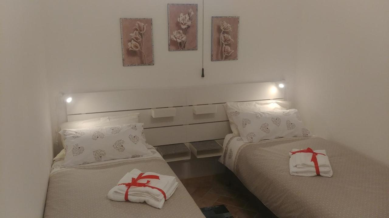 La Casa Di Alberto カメリーノ エクステリア 写真